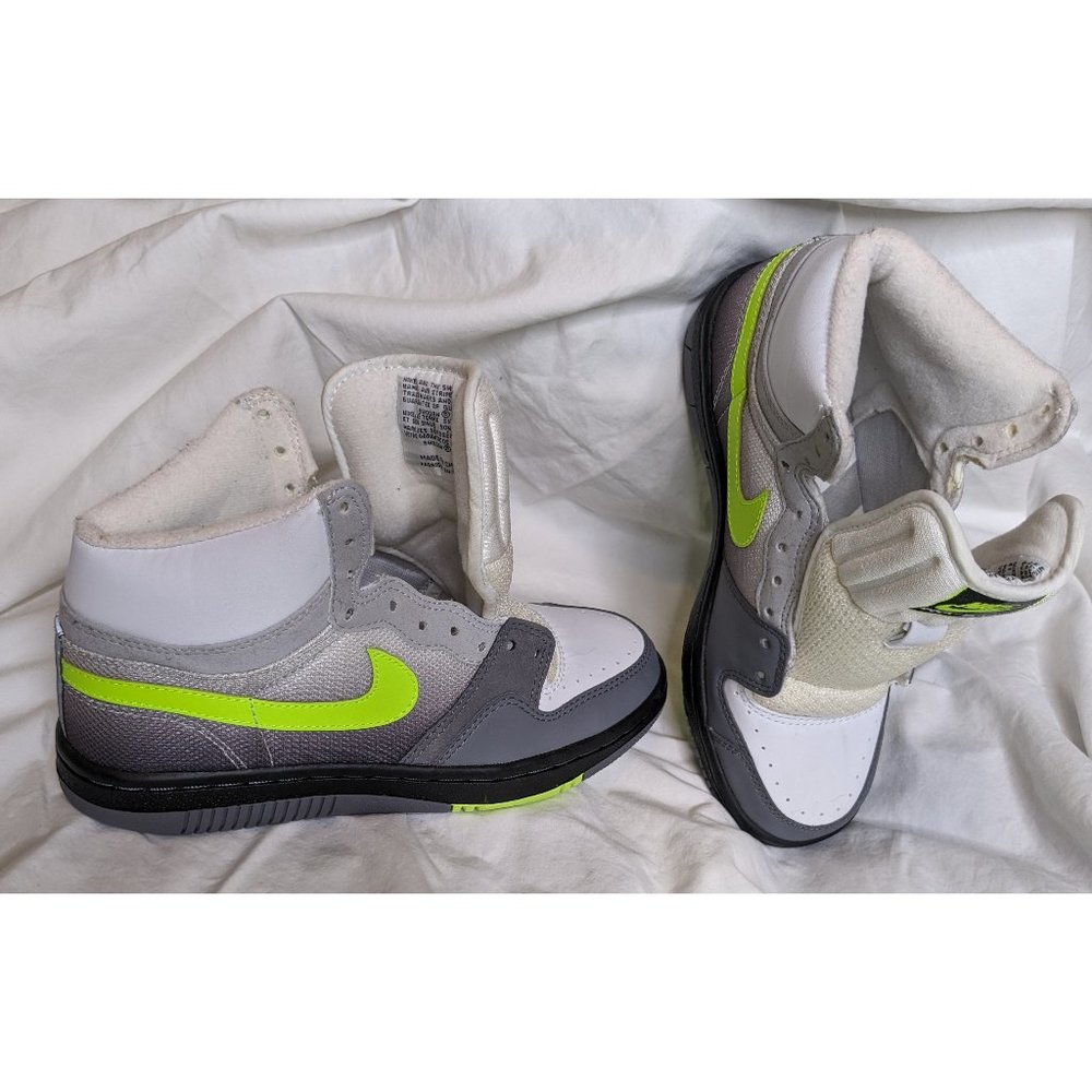 Nike Court Force Hi Volt Green